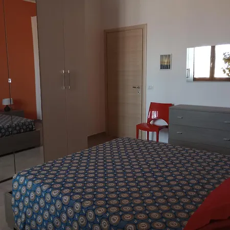 Di Alex Apartment Cabras